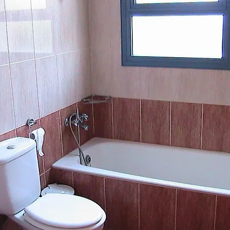 Chryso Abitare Apts Appartement *