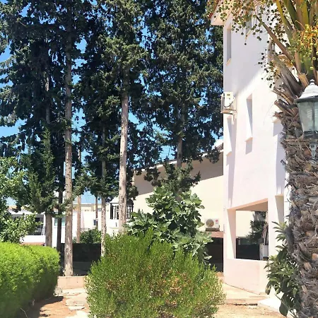 Chryso Abitare Apts